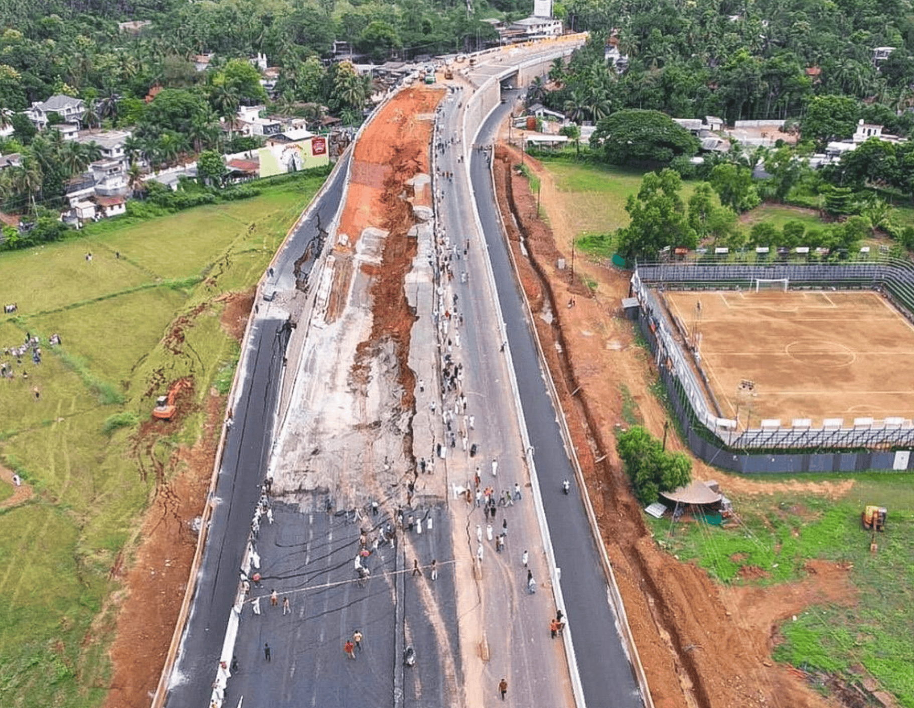 #YeThikKarkeDikhao: The Viral Social Media Challenge Holding Leaders Accountable